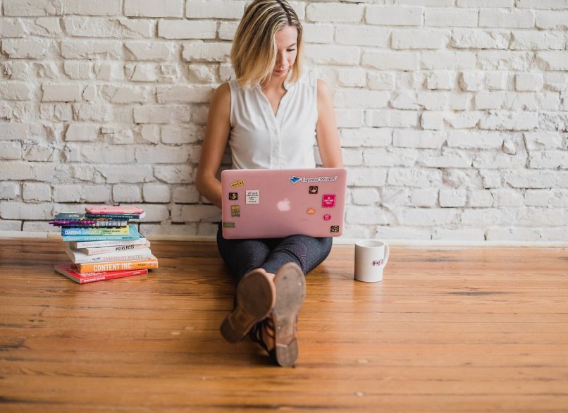 influencer-4081842_1280